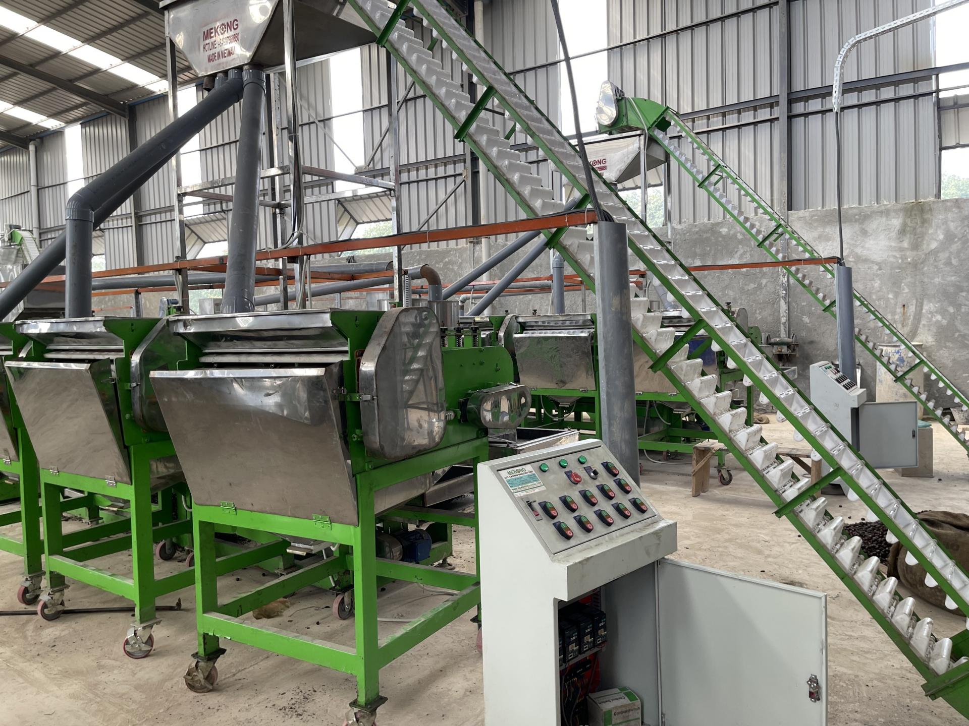 vietnamcashewmachine.vn